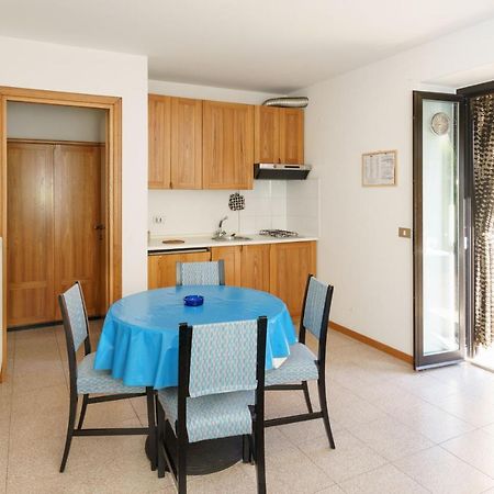Residence In Camping Solarium Domaso Extérieur photo